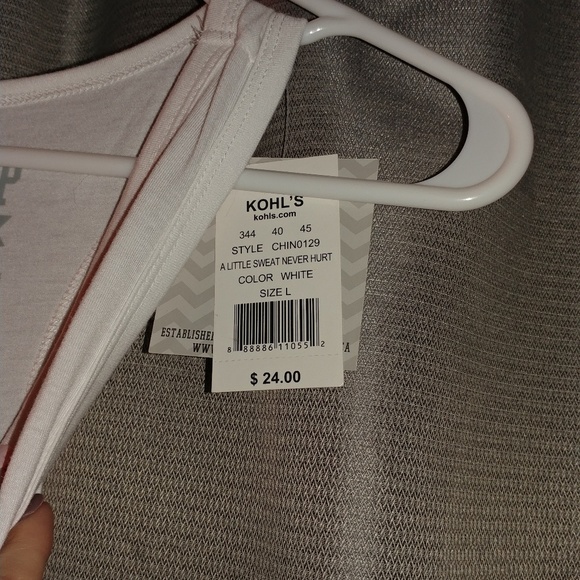 Workout tank - Picture 2 of 2